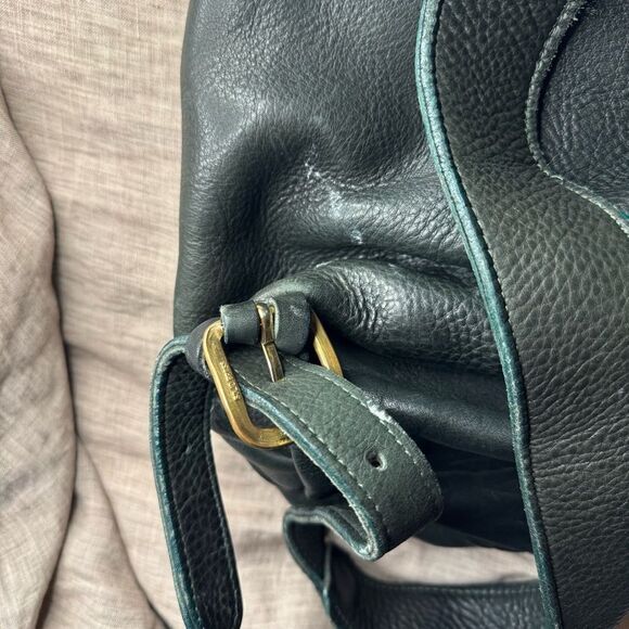 Vintage Black/Green Leather Saddlebag Backpack with Brass Clasps - Picture 9 of 10